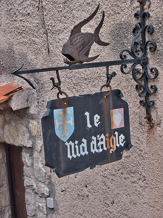 Eze 11