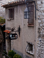 Eze 10