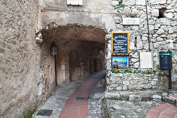 Eze 7